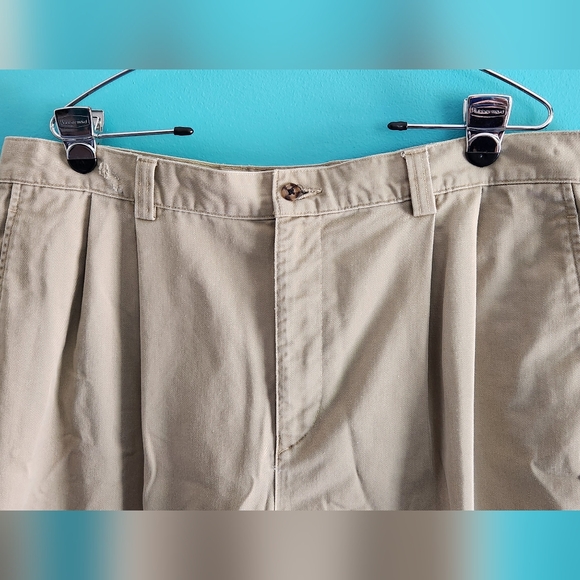 Gap Easy Fit Men's Khaki Pleated Front Pants Size 40/32 - Picture 3 of 8